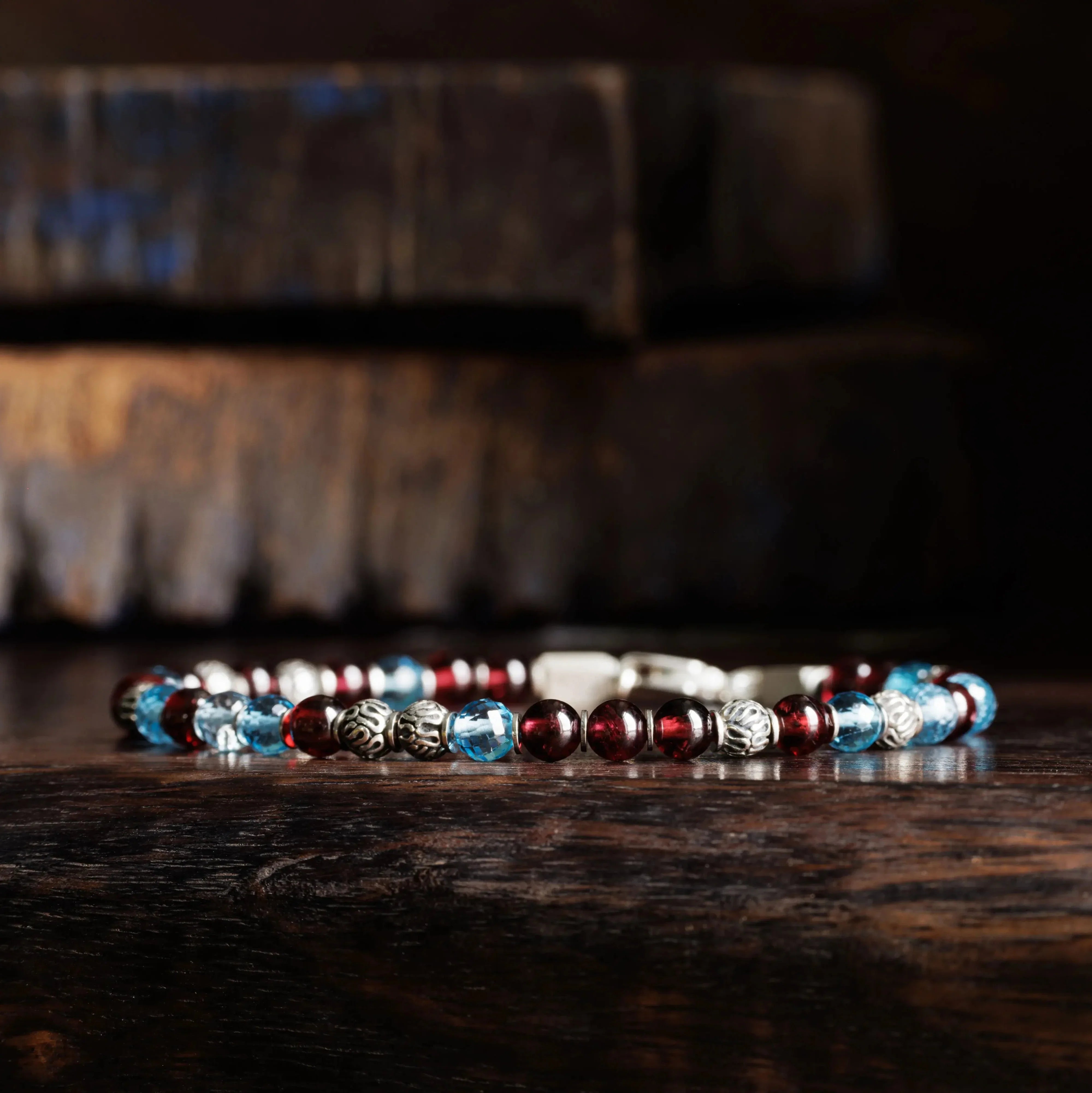 Swiss Blue Topaz - Red Garnet Bracelet VIII (3.5 - 4mm)